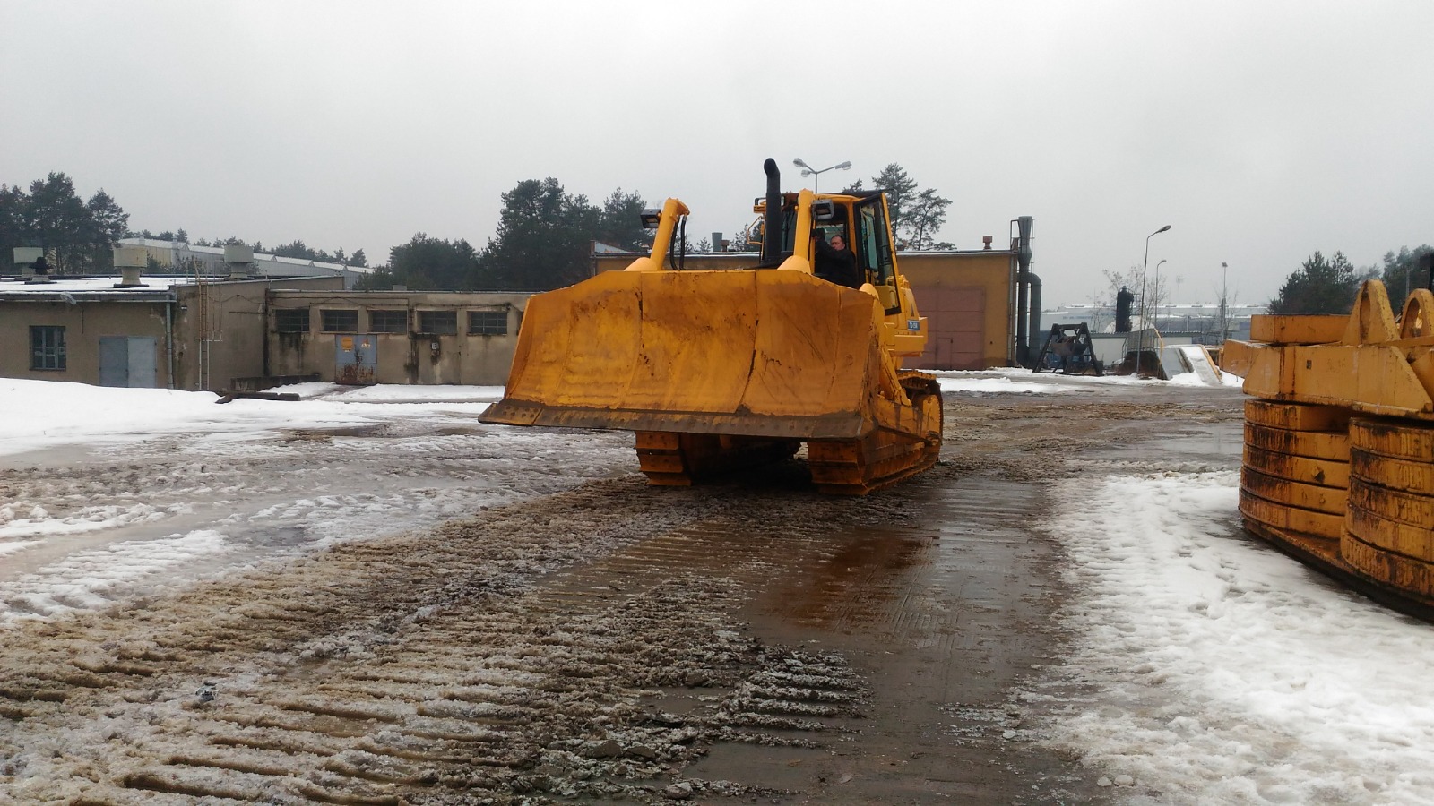 Heavy equipment maintenance and repair